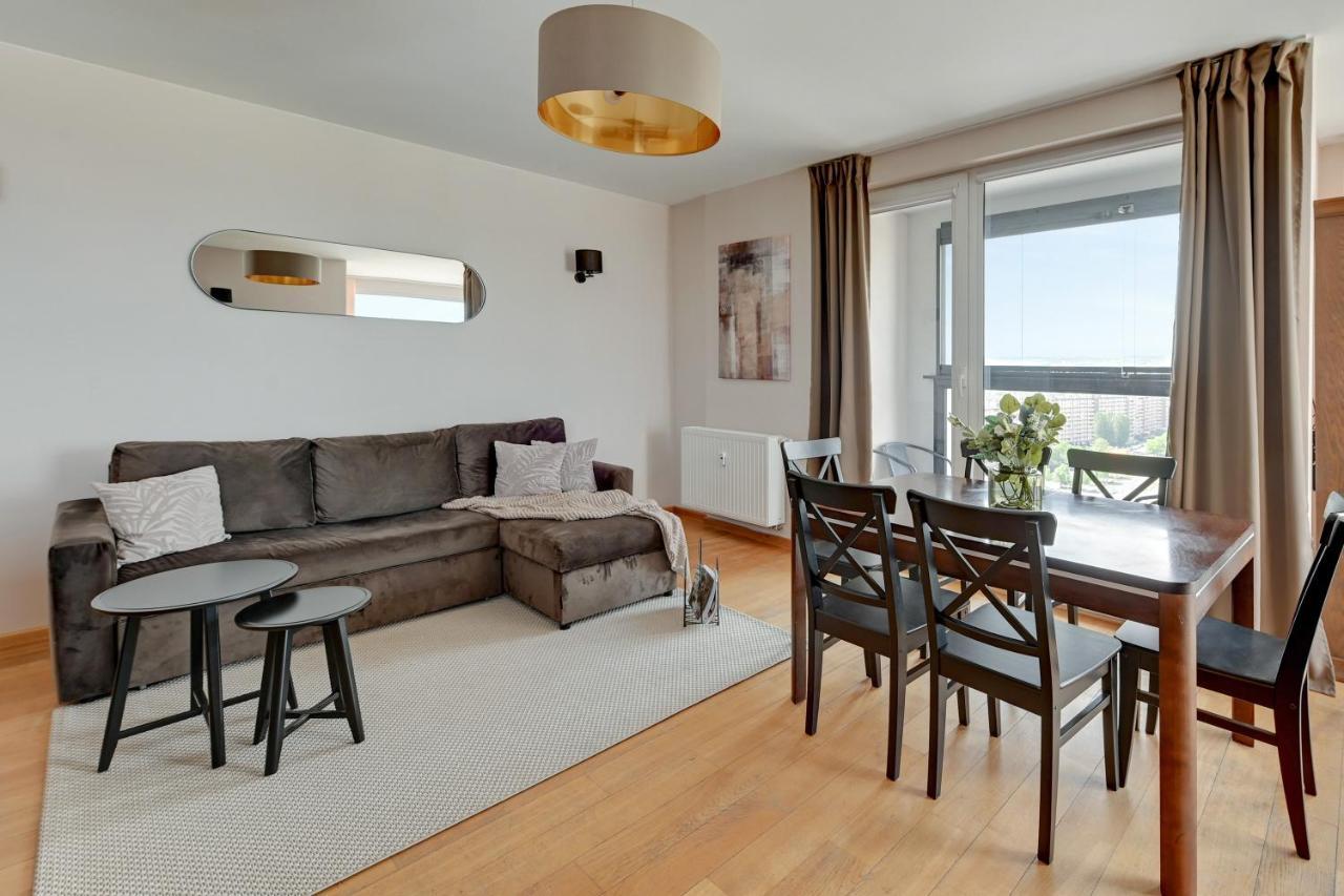 Top Floor Z Widokiem Na Morze By Downtown Apartments Danzica Esterno foto